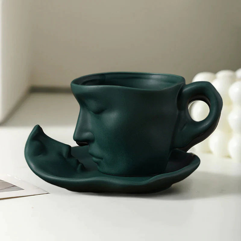 🎁☕Kreativni umjetnički dizajn ljudskog lica poljubac šalica kave