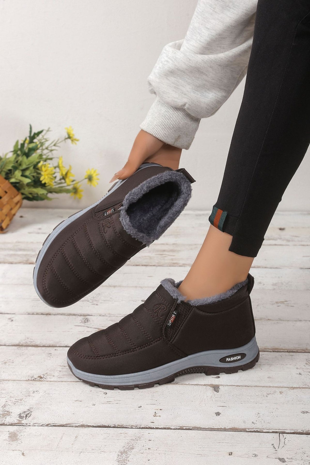 【35-48】Zimné unisex topánky s kožušinovou podšívkou – teplé, pohodlné a protišmykové na chladné dni