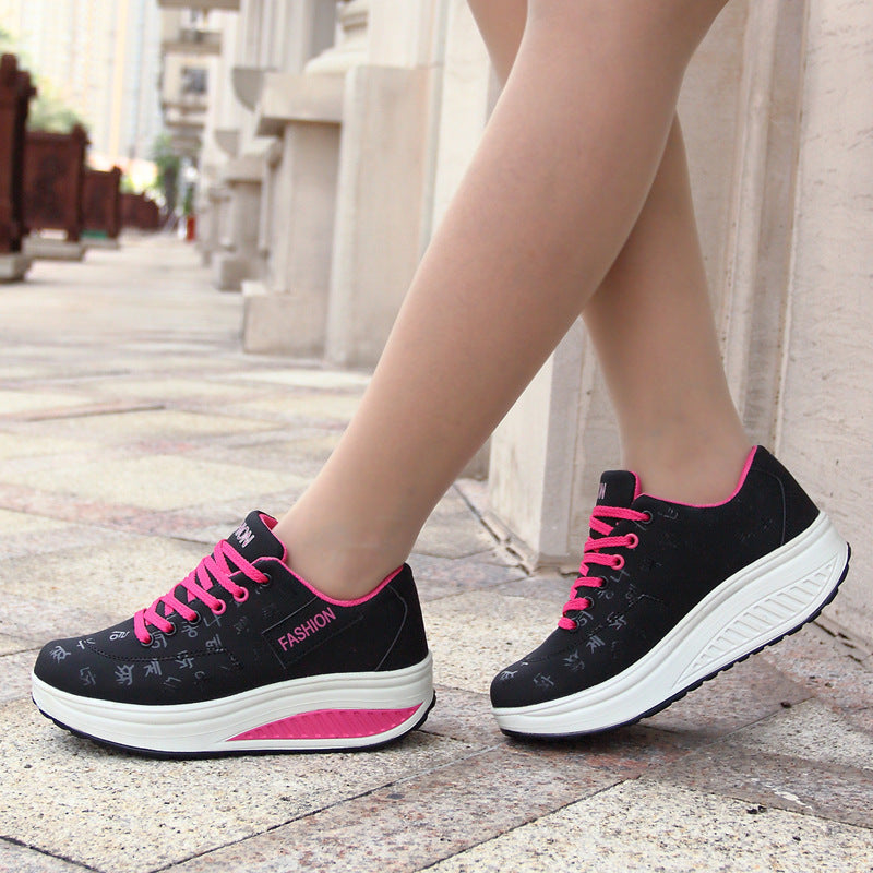 【35-42】2025 Buty sportowe platforma miękka skóra casual duży rozmiar