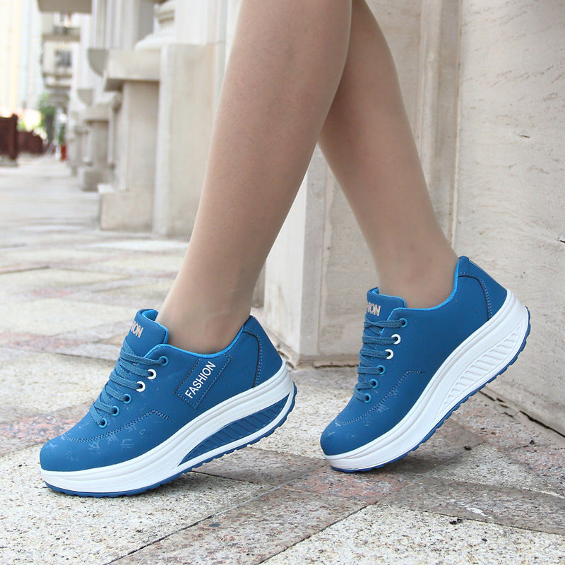 【35-42】2025 Buty sportowe platforma miękka skóra casual duży rozmiar