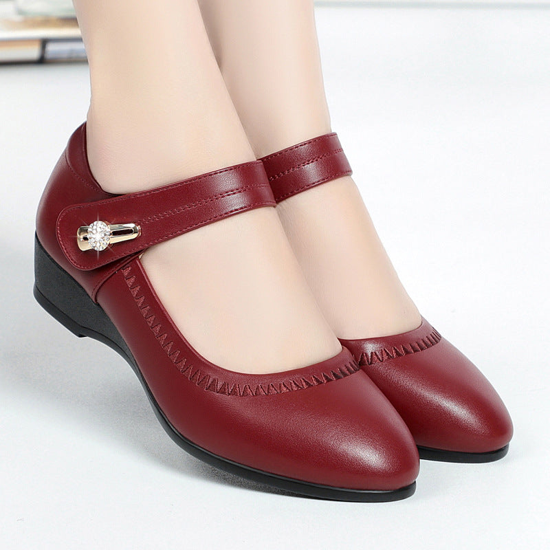 🏆👡【35-41】Piele moale talpă moale toc pană anti-alunecare pantofi din piele pentru mamă