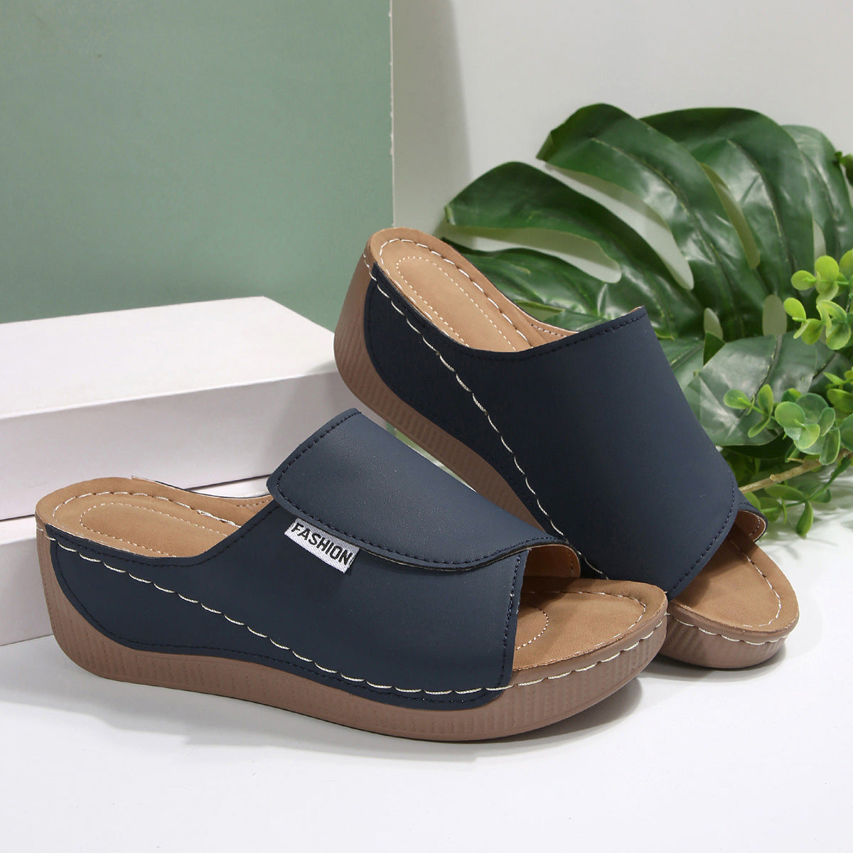 🔥👡【36-43】Sandalias de mujer modernas fabricadas en piel auténtica con suela suave y gruesa del año 2025.