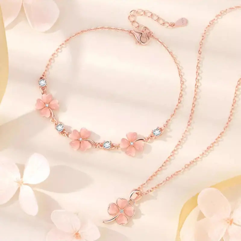 🎁【Kupi 1, dobij 1 gratis】💖【Ogrlica + narukvica】🍀💎 Set ogrlice i narukvice s motivom djeteline s četiri lista od srebra finoće 925