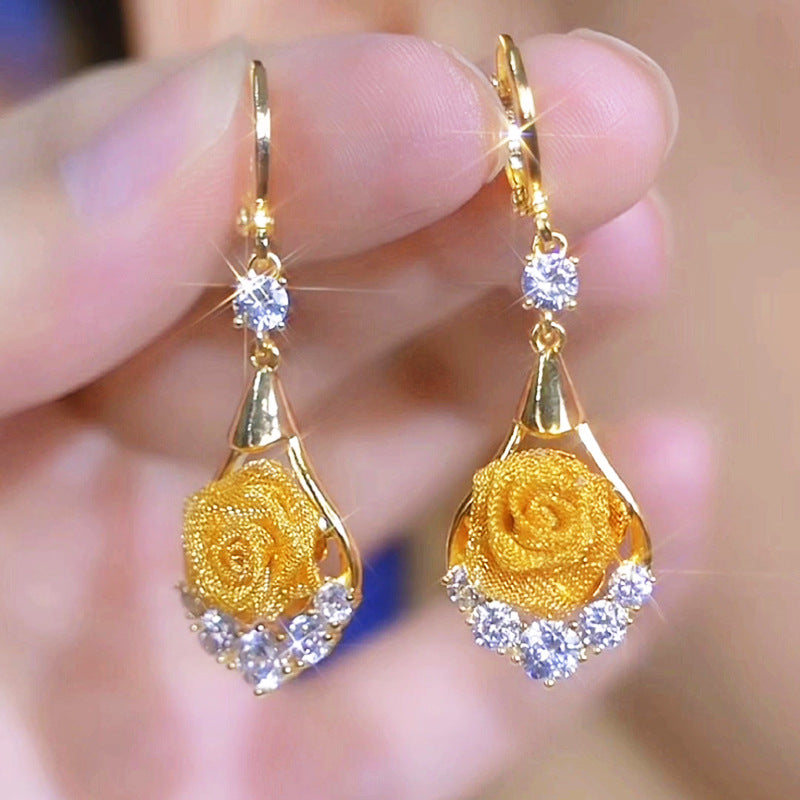 🌹✨【Kup 1 parę, a drugą dostaniesz gratis】Luksusowe, eleganckie kolczyki z różami wysadzane diamentami