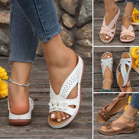 👡【Dostupno u 7 boja】🔥【Ljetni popust】💓Moderne sandale s mekim potplatom i šupljim klinovima, trodimenzionalno cvijeće