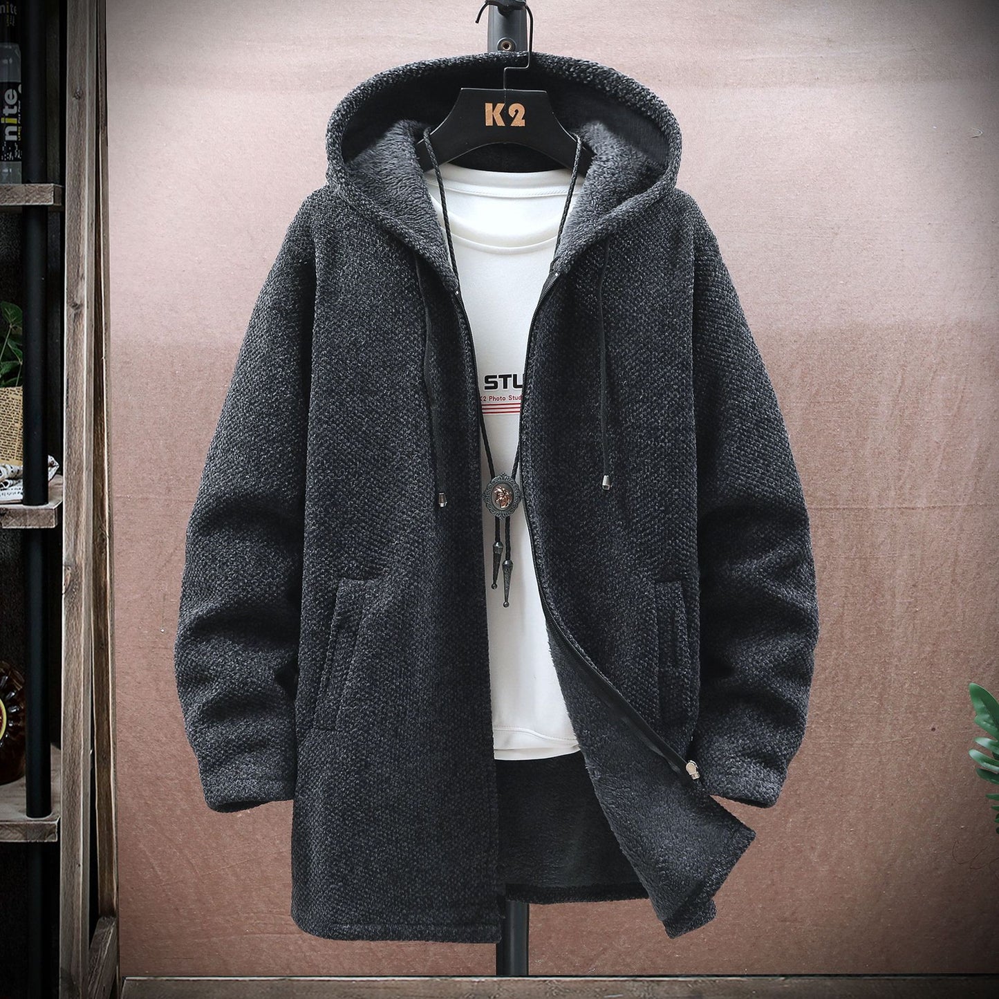 【M-5XL】Męski sweter dzianinowy z kapturem, średniej długości