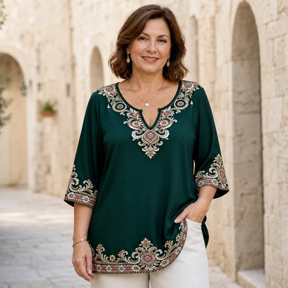 Bluza kratkih rukava s V-izrezom i retro vezom, veće veličine