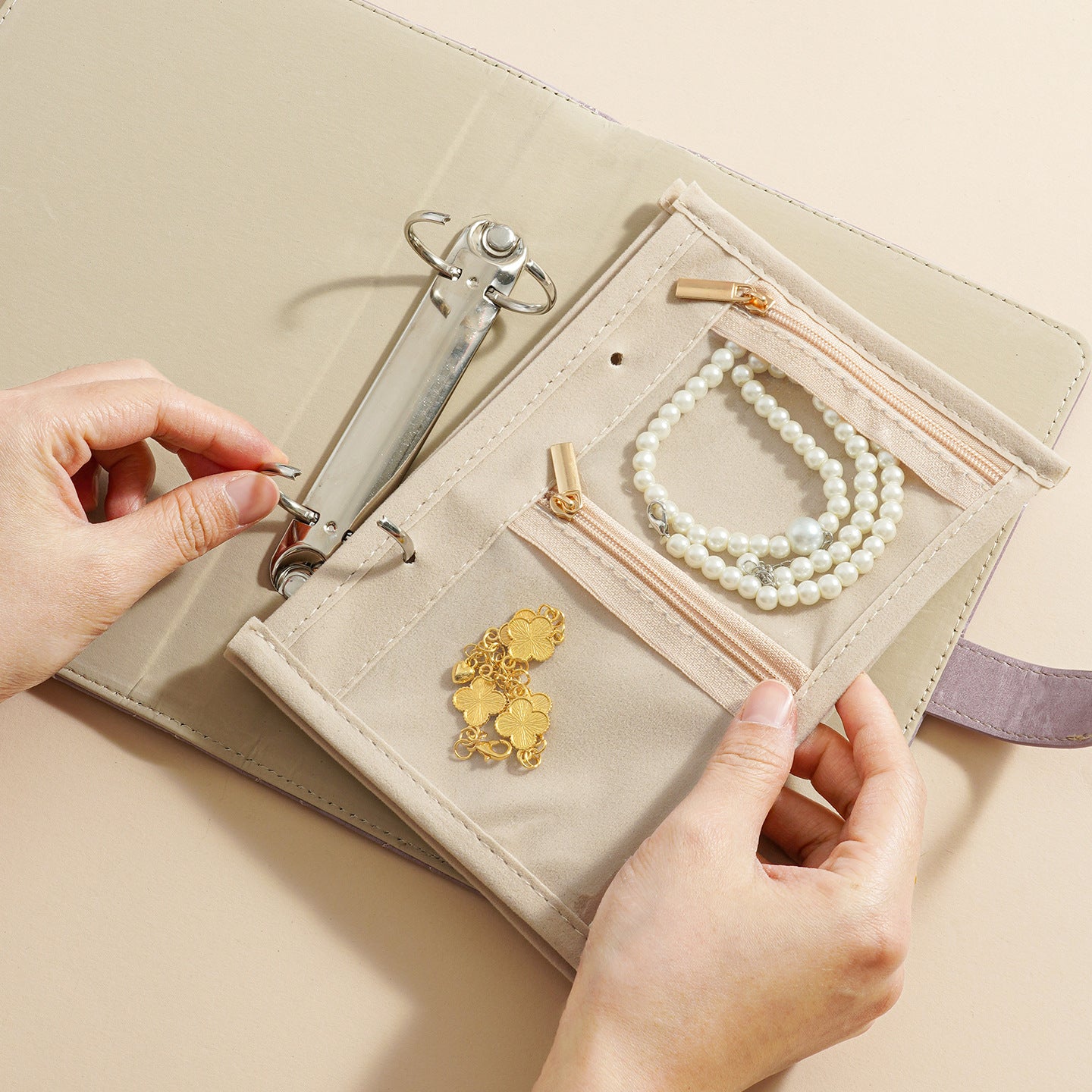 🔥 Vročih 50 % popusta 🔥 Elegantna, prenosna torba za shranjevanje nakita s karo vzorcem